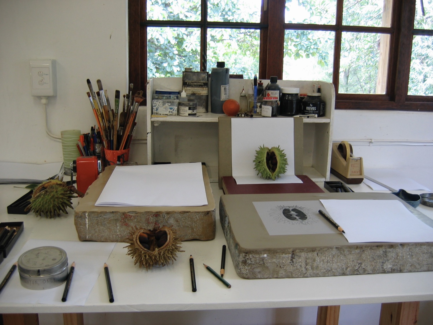 An archive of prints made by Hanneke Benadé at The Artists' Press.