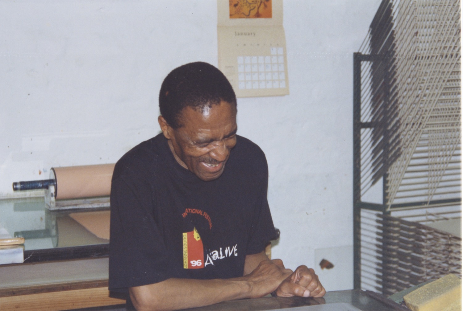 Photograph of David Koloane at the Bag Factory in The Artists' Press studio